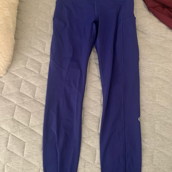 Fast and free blue leggings - Picture 3 of 5